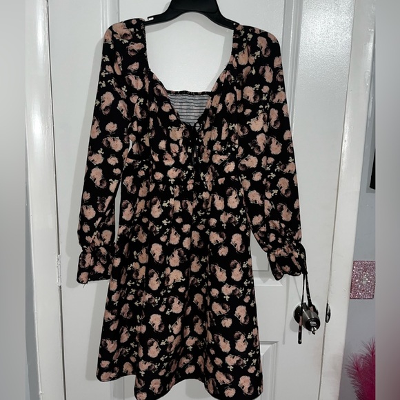 SHEIN Curve dress 1 XL - Picture 2 of 3